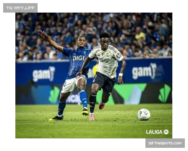 巴西队维尼修斯边路突破受限,法国队姆巴佩登贝莱配合默契 巴西队维尼修斯边路突破受限,法国队姆巴佩登贝莱配合默契